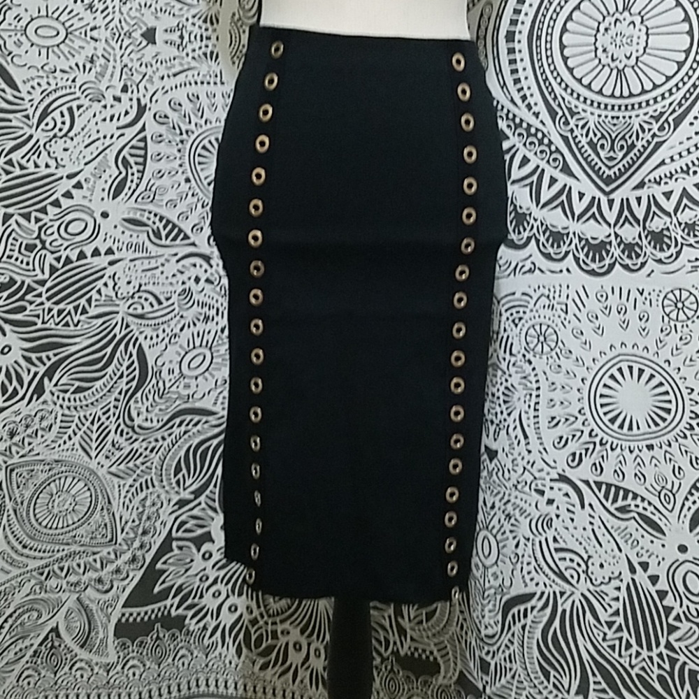 NWT Emi & Joe black pencil skirt